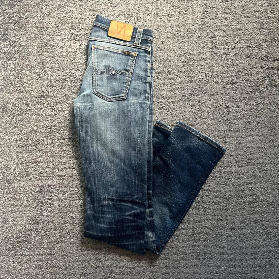 Blå jeans från Nudie Jeans