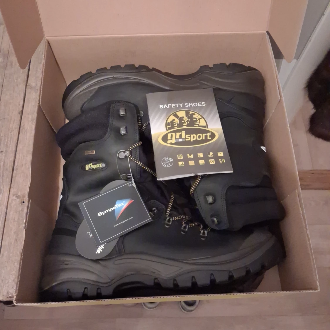 Svarta kängor från Grisport - 5