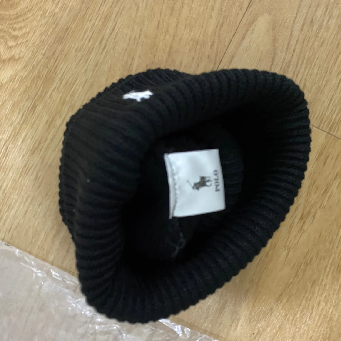 Svart ribbad mössa från Polo Ralph Lauren - 2