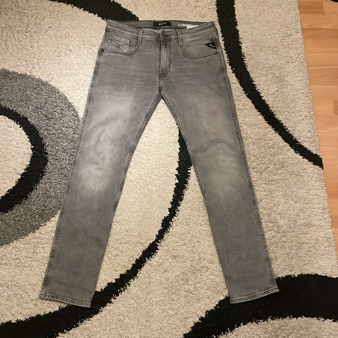 Replay Anbass grå slim jeans