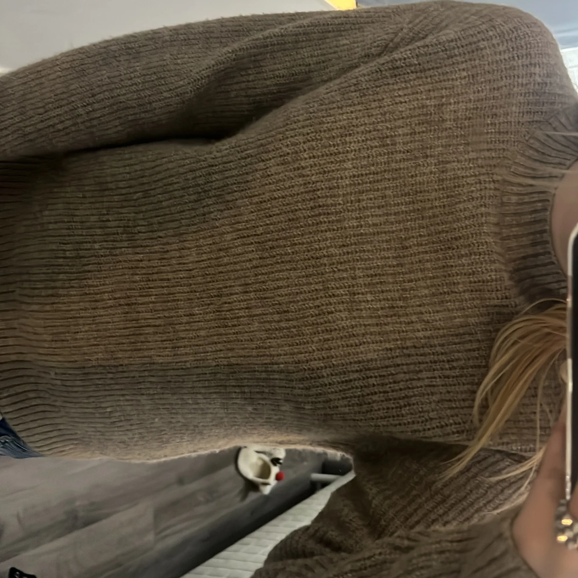 Beige stickad tröja från H&M XS - 1