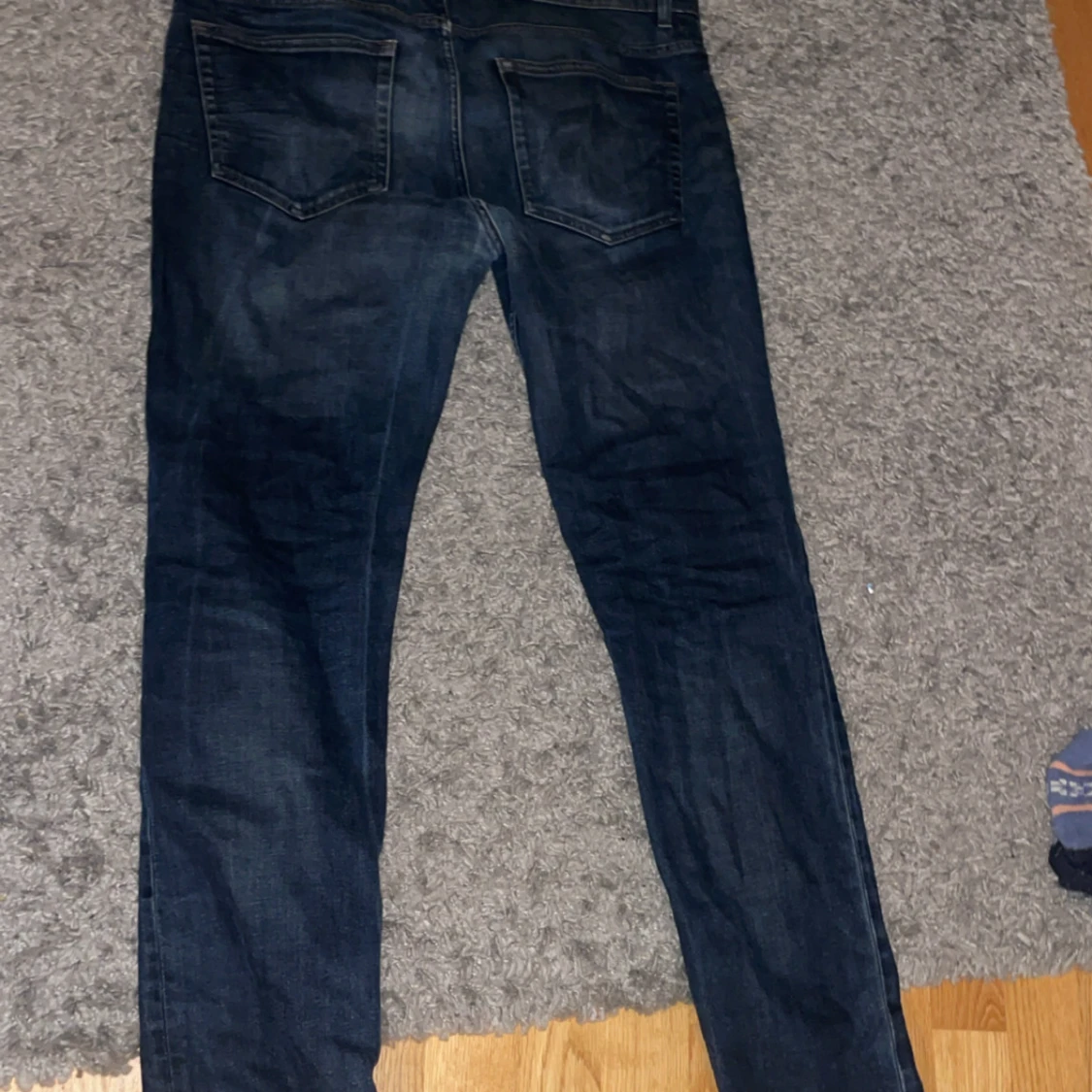 Mörkblå Acne Studios Ace Oreo jeans - 1
