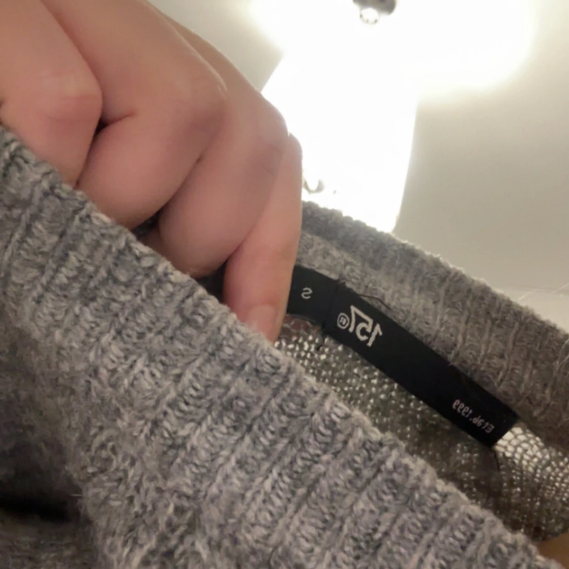 Grå stickad tröja från 1951, S - 1