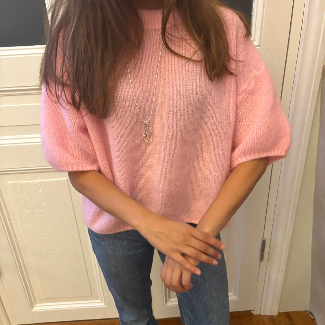 Ljusrosa stickad tröja med puffärm - 1