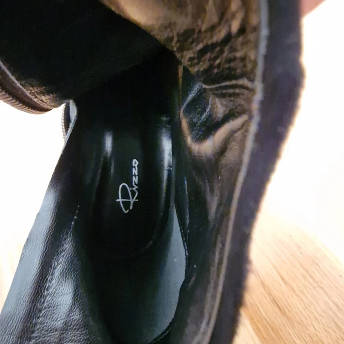 Svarta stövletter med spetsig tå - 4