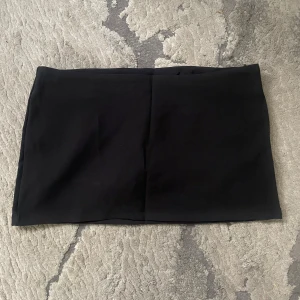 lågmidjad kjol - säljer💕💕 helt oanvända