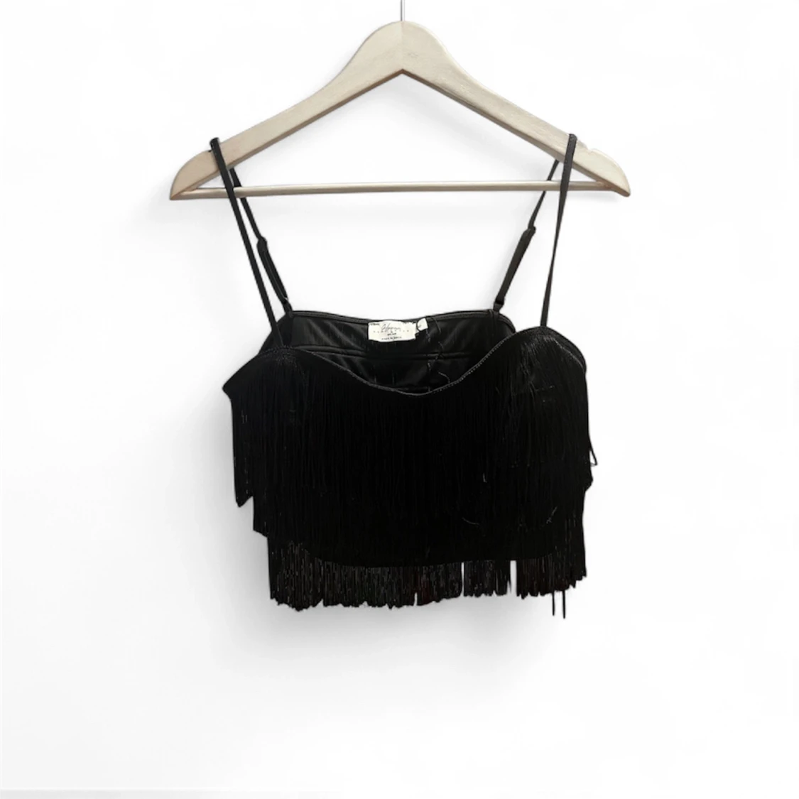 Svart fransad linnetopp NA-KD x Hanna Schönberg - 1