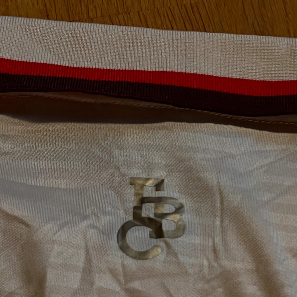 Bayern München vit Adidas fotbollströja - 4