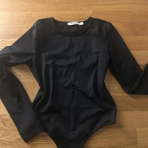 NA-KD Body - Black Body size M from NA-KD