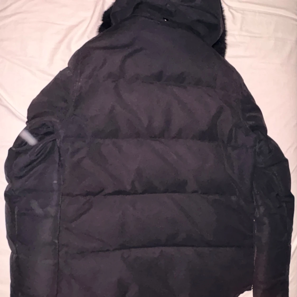 Svart dunjacka Moose Knuckles - 1