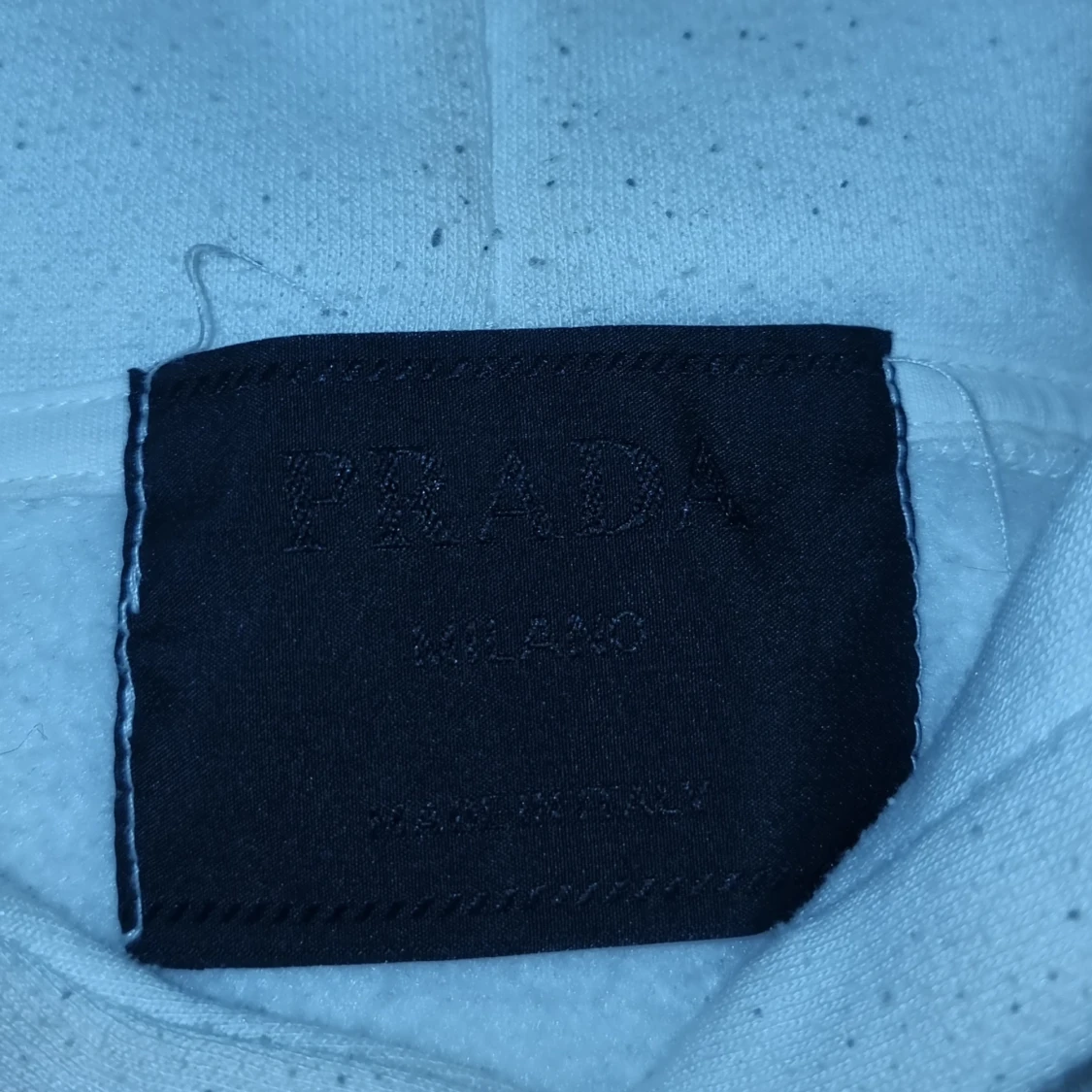 Vit hoodie Prada  - 1