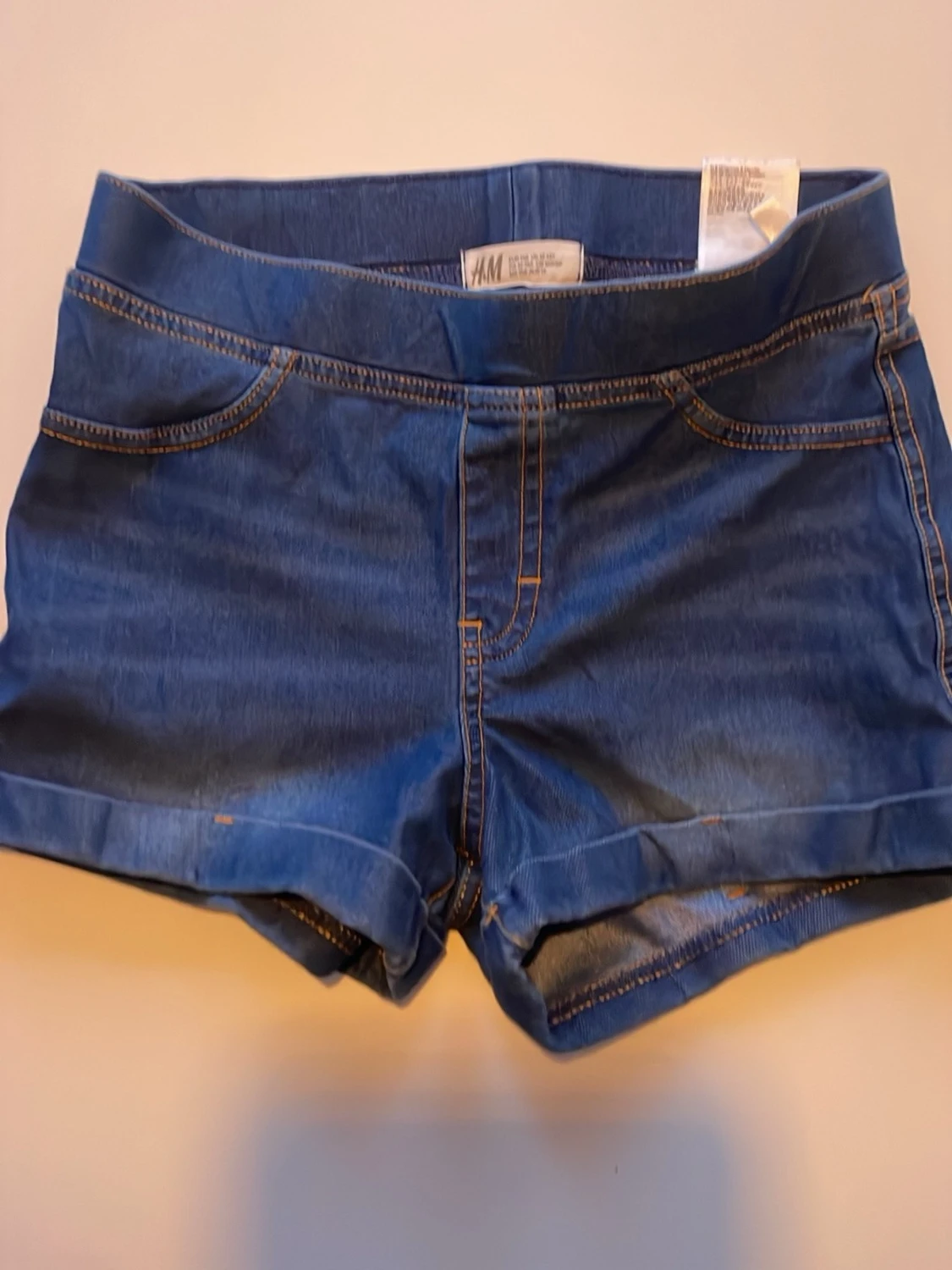 Blå jeansshorts från H&M