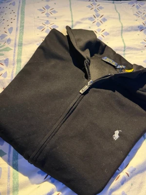 Polo  - Rep fint skick sparsamt använd i storlek L