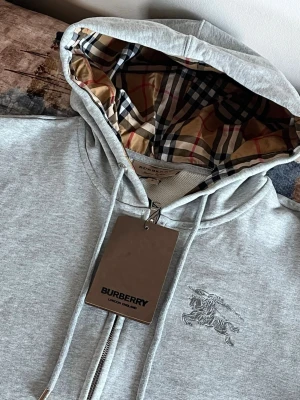 Burberry hoodie  - .