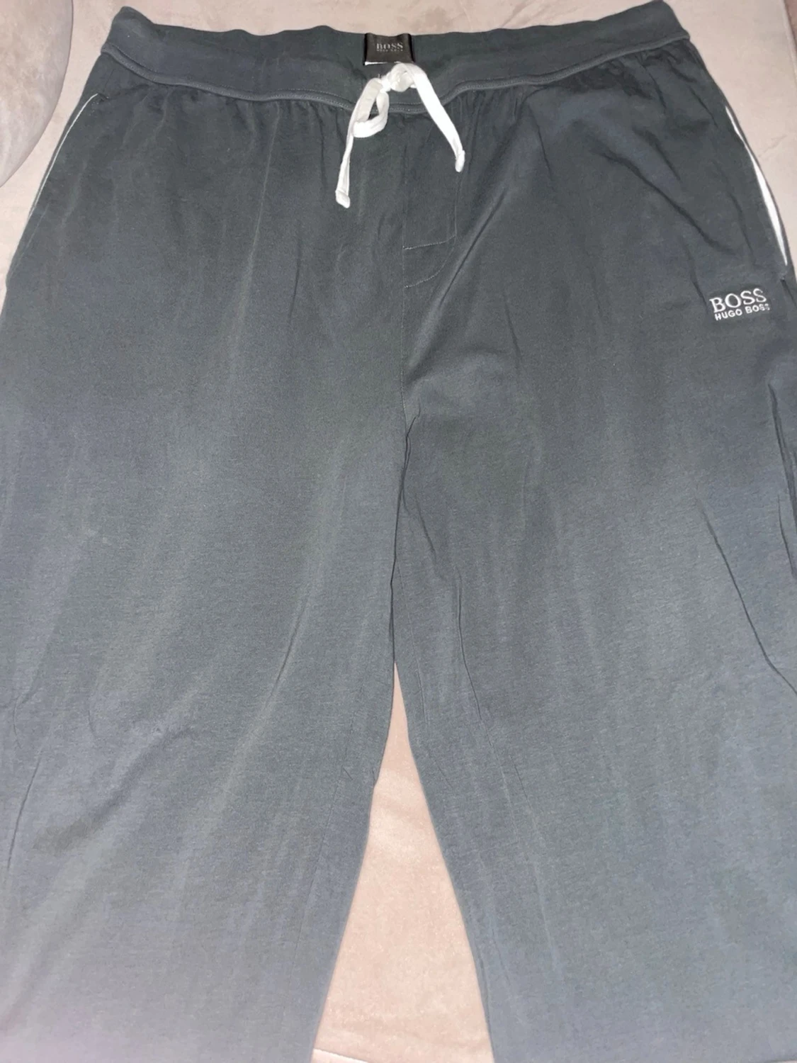 Grå zip hoodie från Hugo Boss - 4