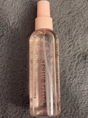 Core Crush body mist - Knappt använd body mist från Gunry ✨