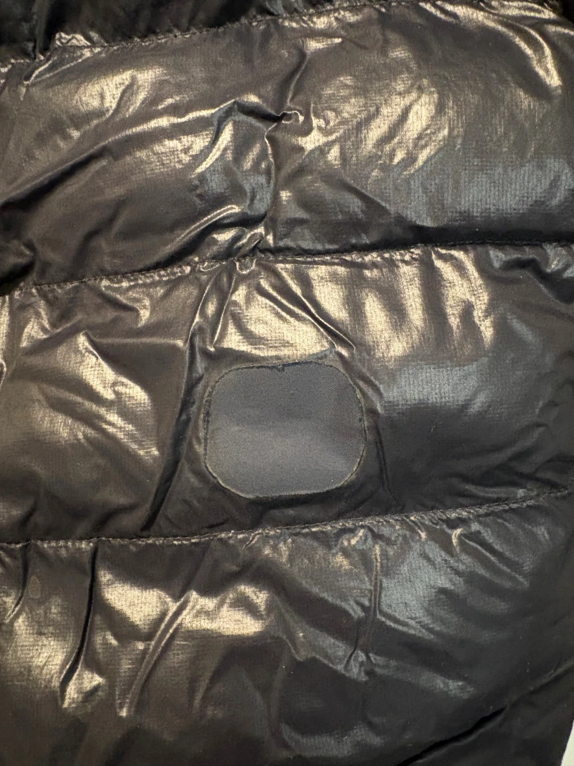 Svart Peak Performance dunjacka - 4