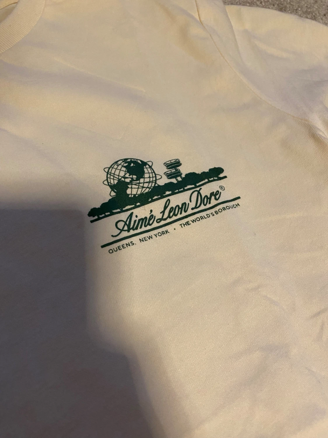 Aimé Leon Dore creme t-shirt med tryck - 2