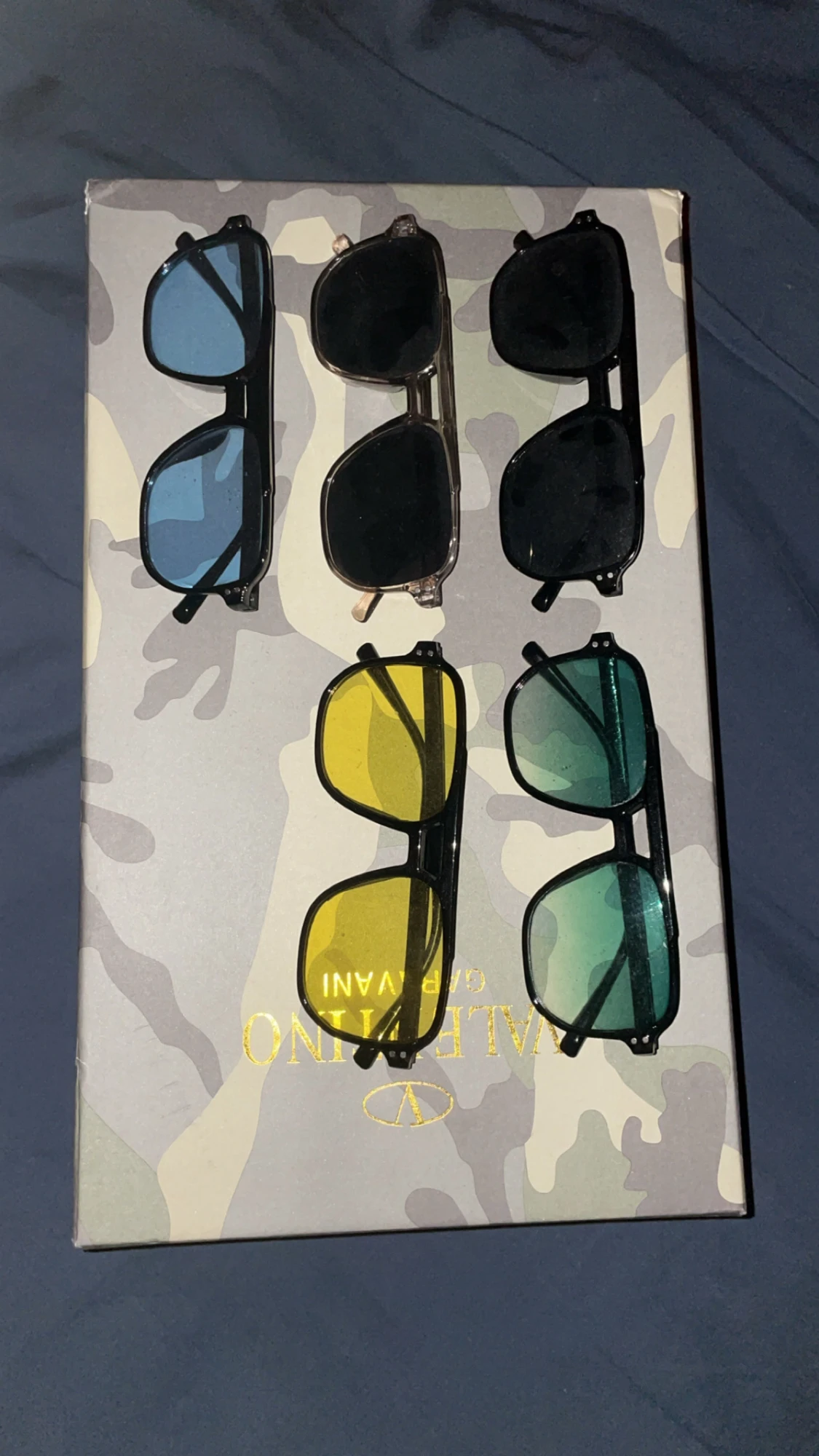 Färgglada rektangulära solglasögon