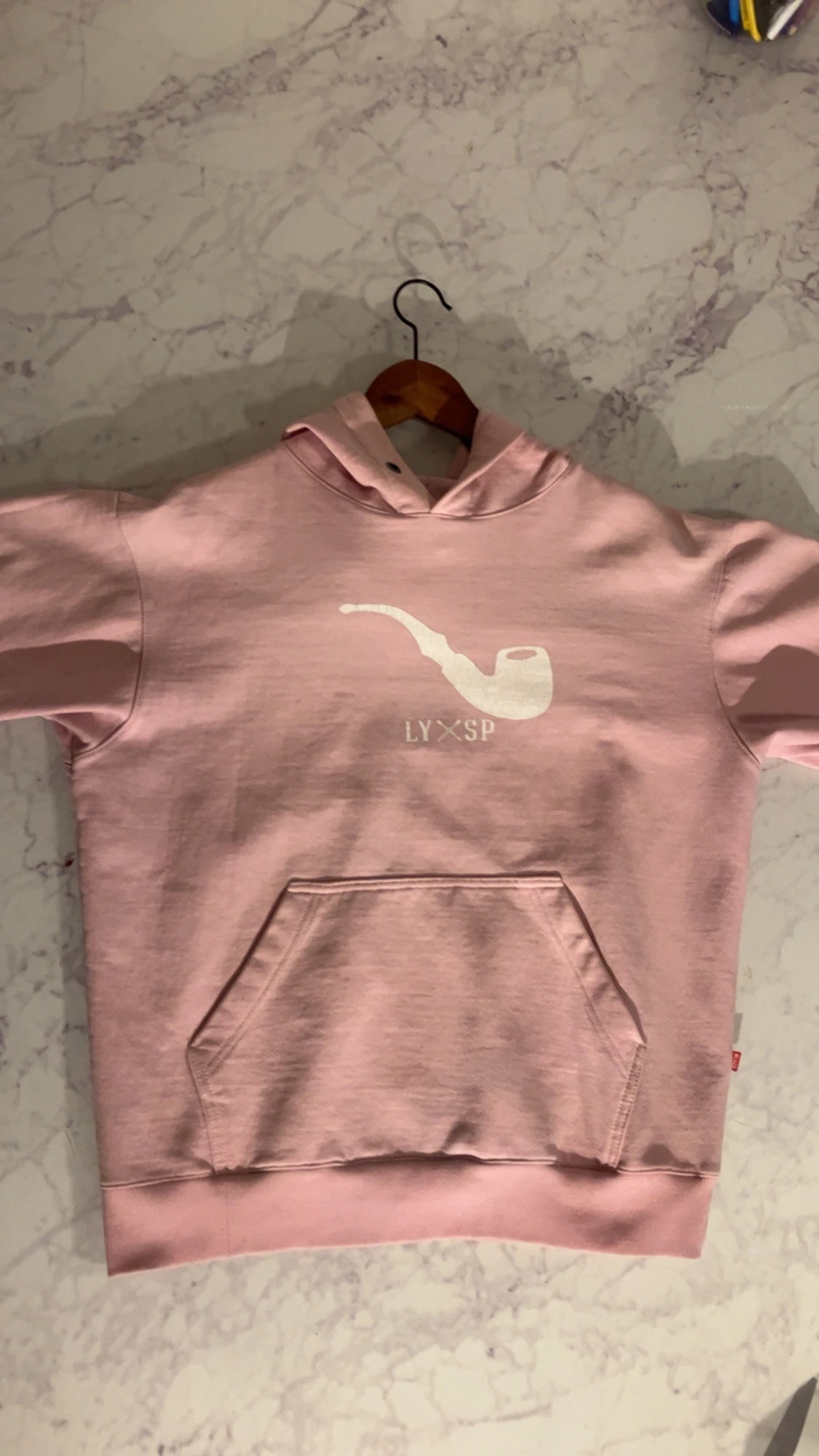 Rosa hoodie från Blaze S