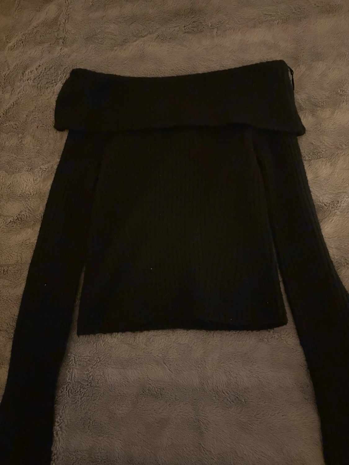 Söt offshoulder tröja 