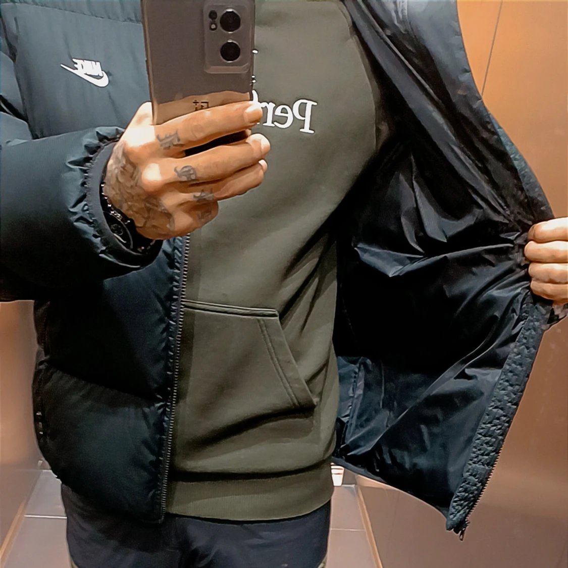 Svart vinterjacka  från Nike  - 3