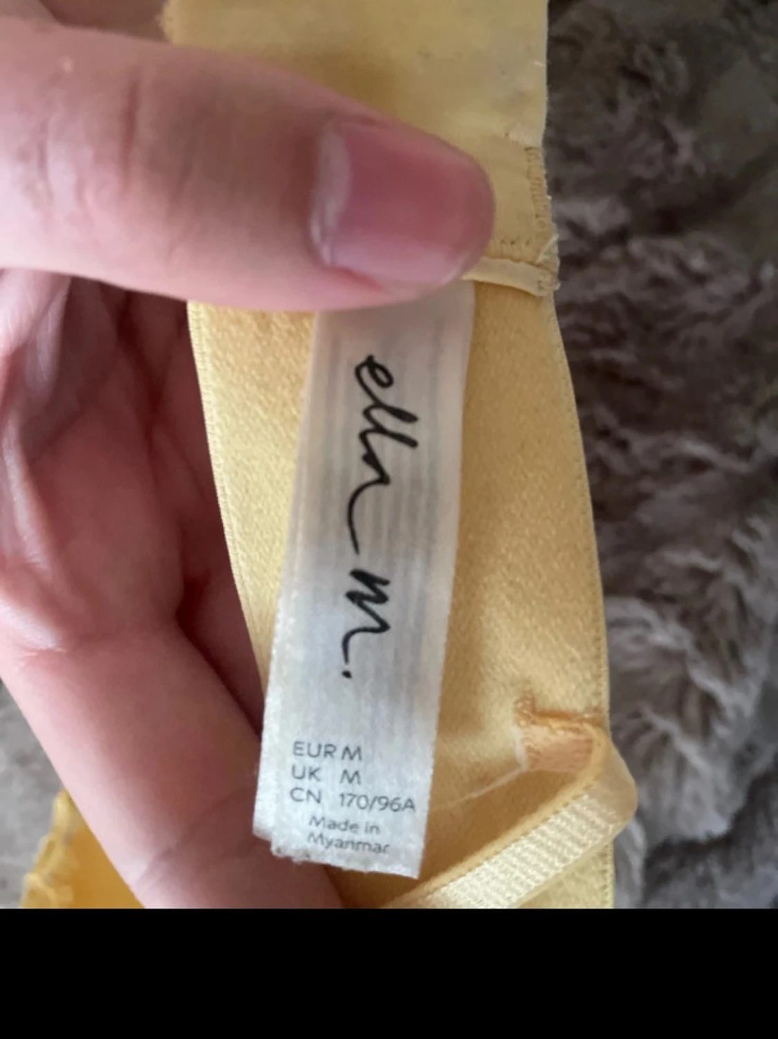 Beige spetsväst från ella m. - 2