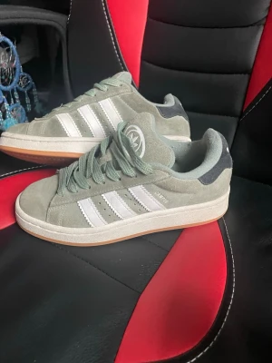 Adidas campus - Mycket bra skick typ aldrig använda 