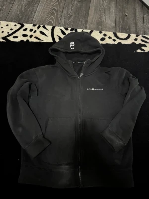 Sailracing Kofta  - Är för liten för mig Nu den är 176cm