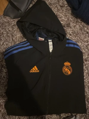  Real Madrid tränings hoodie  - Real Madrid hoodie 