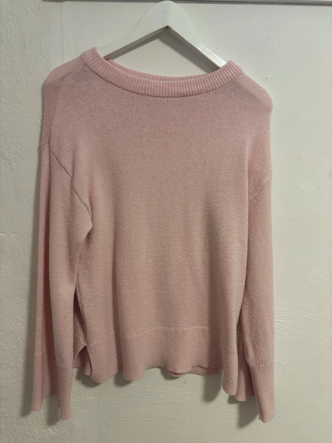 Ljusrosa stickad tröja från 157