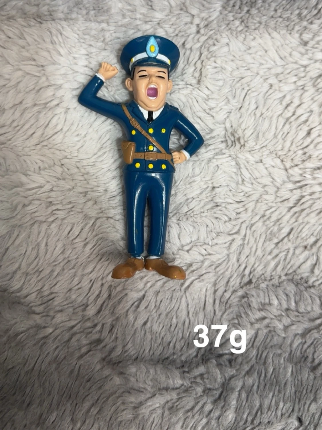 En av poliserna från pippi Långstrump