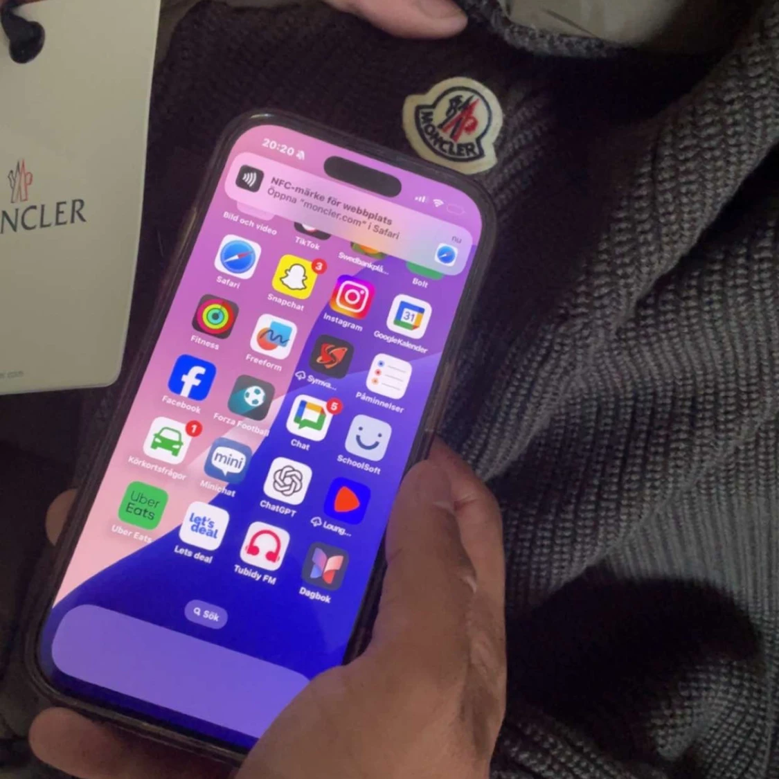 Svart Moncler dunjacka med stickade ärmar - 3