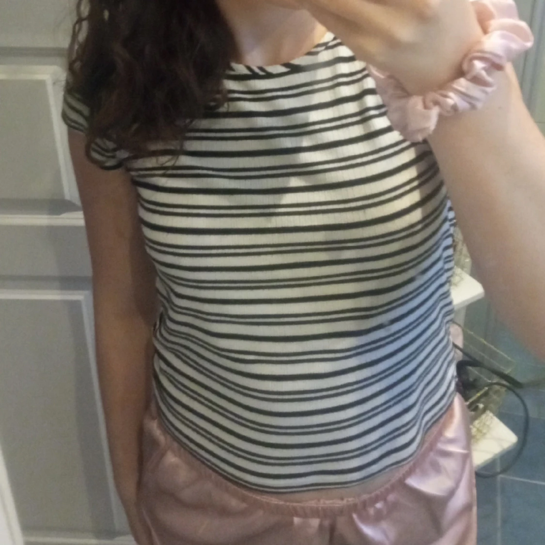 Svartvit randig topp/tröja💕