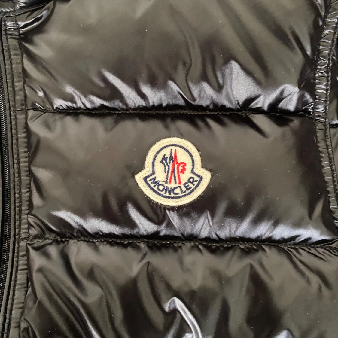 Svart dunväst från Moncler - 1