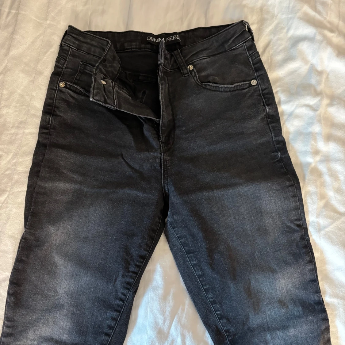 Svarta skinny jeans från Denim Rebel - 1