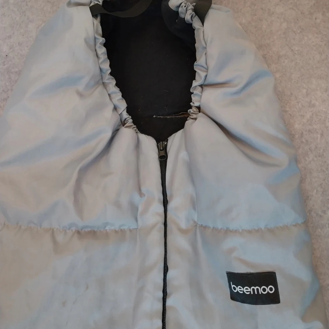 Ljusgrå åkpåse från Beemoo - 1