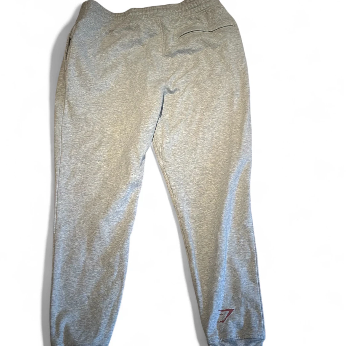 Grå mjukisbyxor från Gymshark strl small - 2