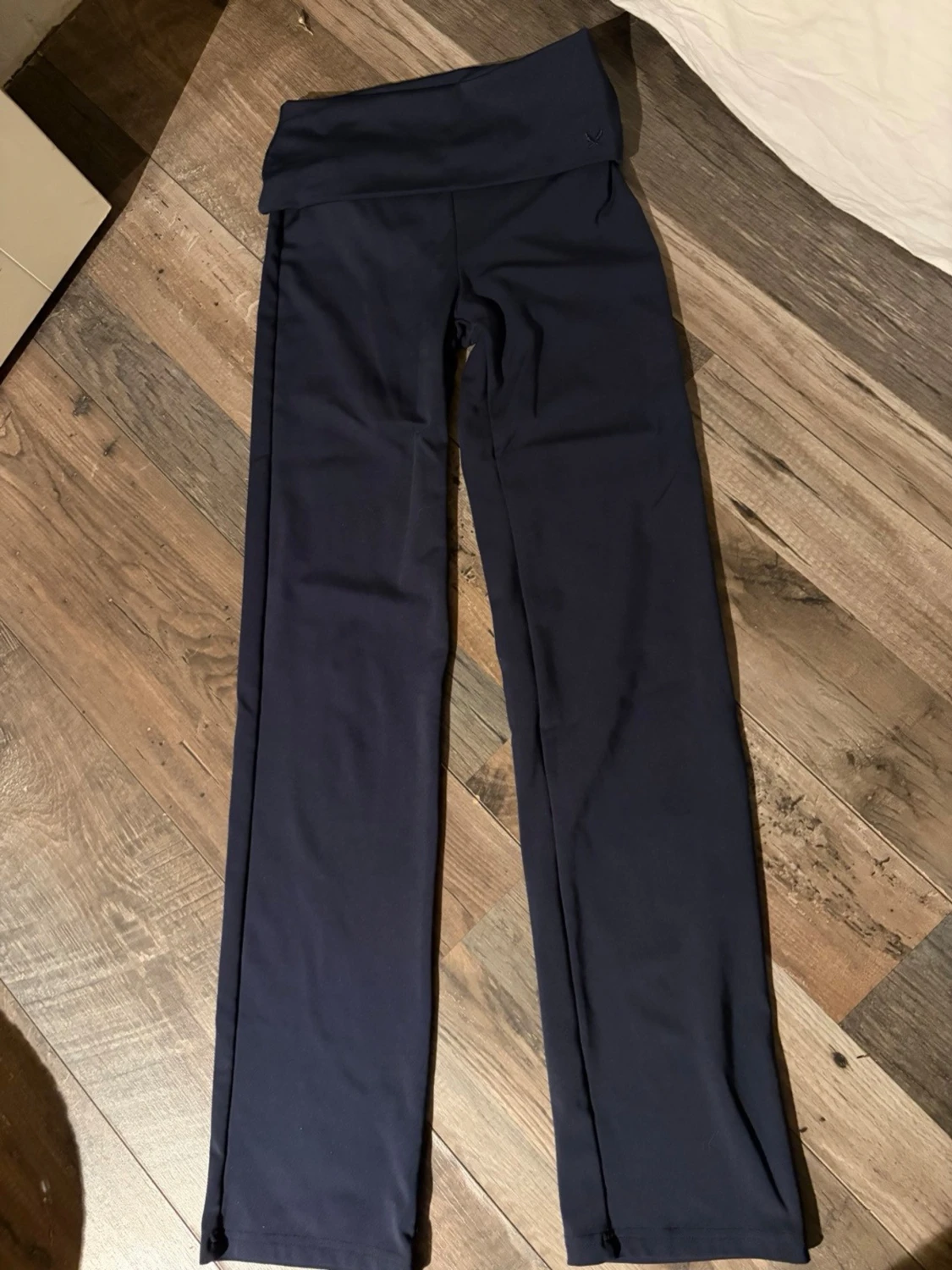 Mörkblå träningsbyxor från SOC - 2