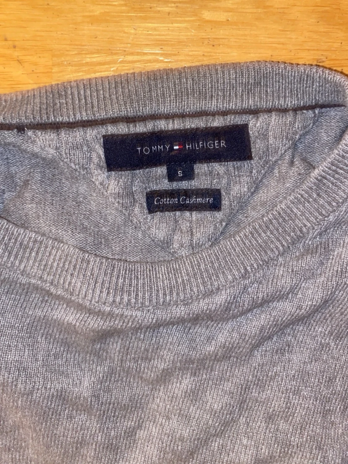 Grå tröja från Tommy Hilfiger S - 1