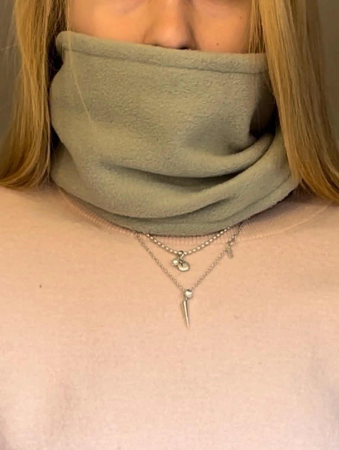 Salviagrön buff - 3