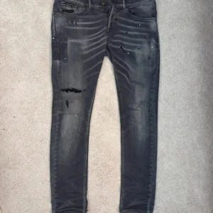 Dondup George - Sjukt feta dondup George med slitningar!