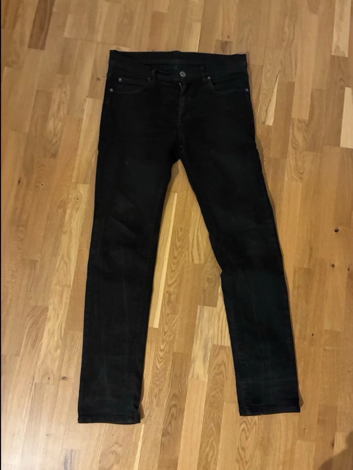 Svarta Cheap Monday skinny jeans - 1