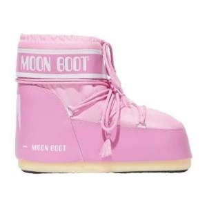 INTRESSEKOLL - INTRESSEKOLL på mina rosa moonboots storlek 36-38 låga. Jag har vanligtvis storlek 37 och de passar bra på mig.🩷 Inte nyskick men absolut inte så slitna. 