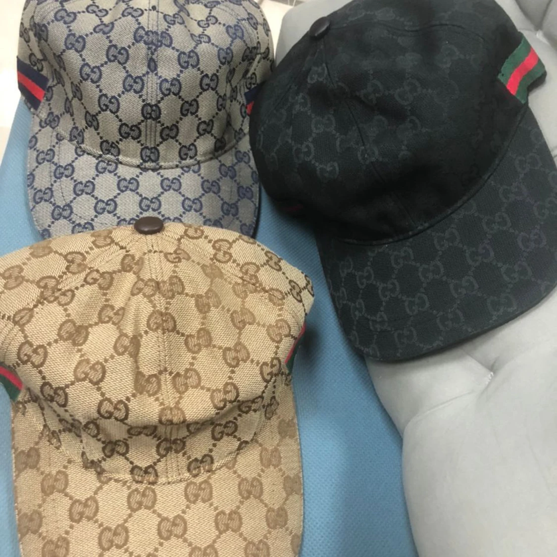 Gucci keps med GG-mönster och ränder - 4