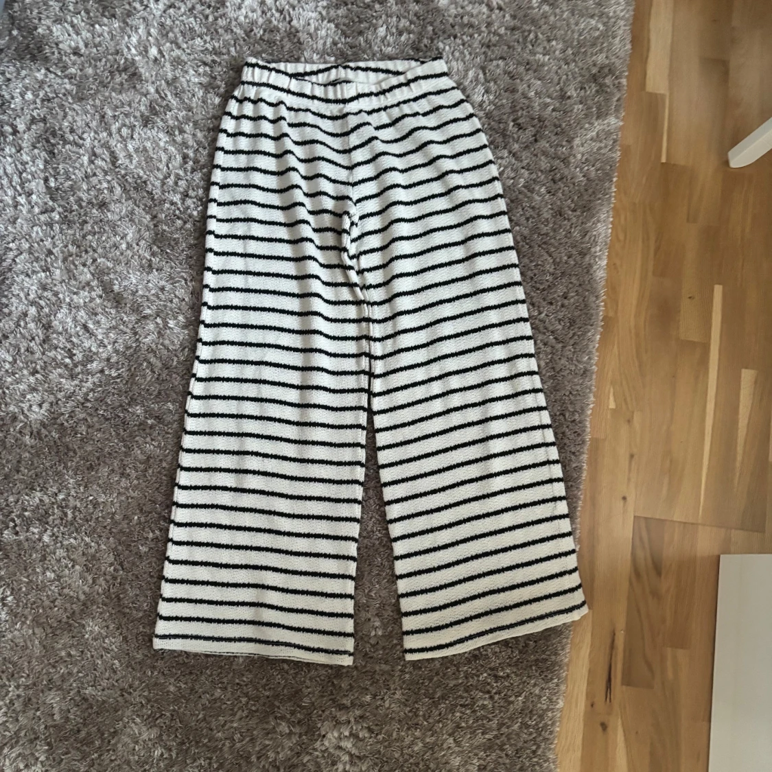 Randiga stickade byxor Mudo Collection S