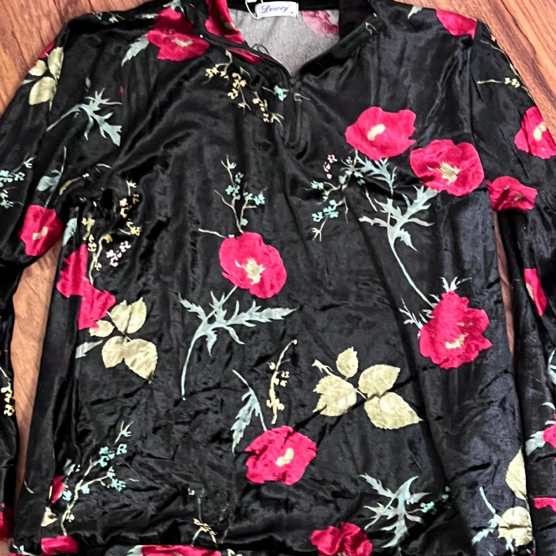 Svart blommig sammetströja Dowry M - 1