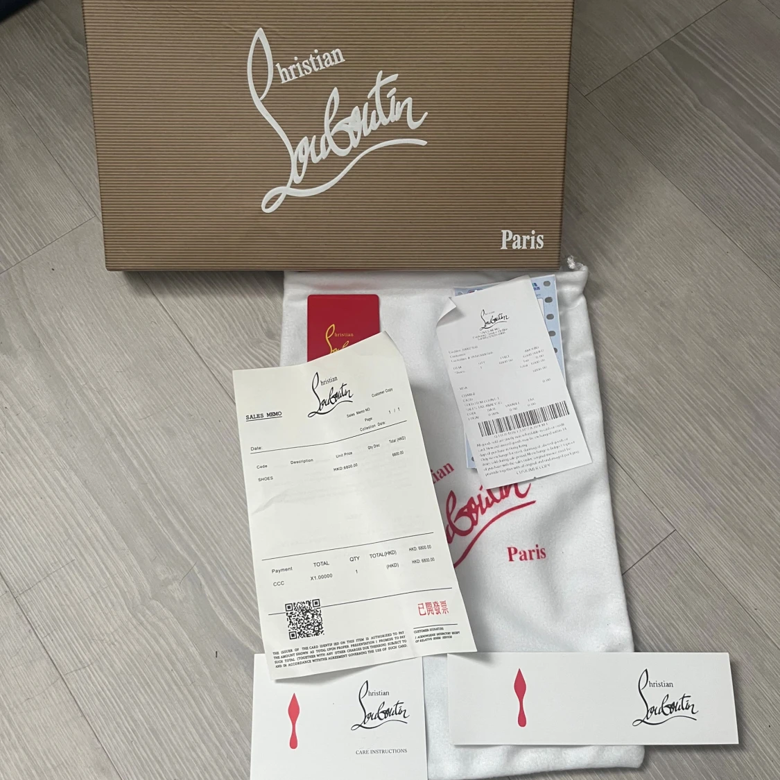 Svarta sneakers från Christian Louboutin - 2