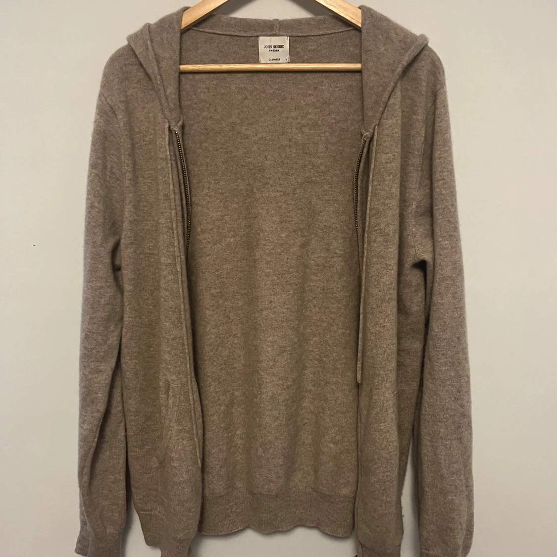 John henric Kashmir - 2