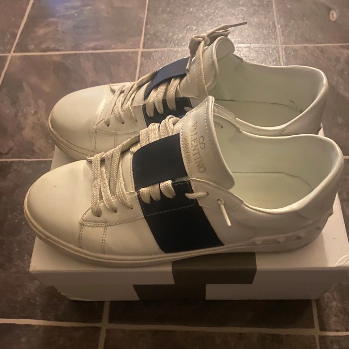 Valentino Garavani Open sneakers vit/blå
